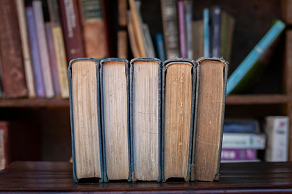 初级会计辅导教材哪家强？东奥vs之了课堂vs正保，实测对比不踩坑